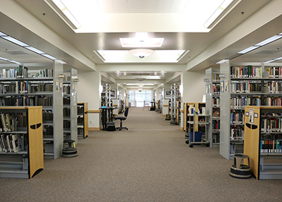Photo of the stacks on the second floor of Barber Library in Bend