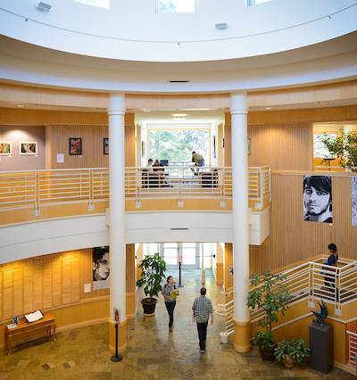 Photo of the Barber Library rotunda