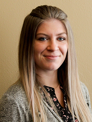 Hannah Erickson, Business Administration Graduate