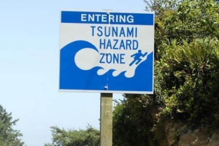 Tsunami hazard zone sign